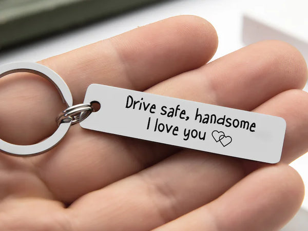 Engraved Metal Personalized Keychain HNS Studio Canada
