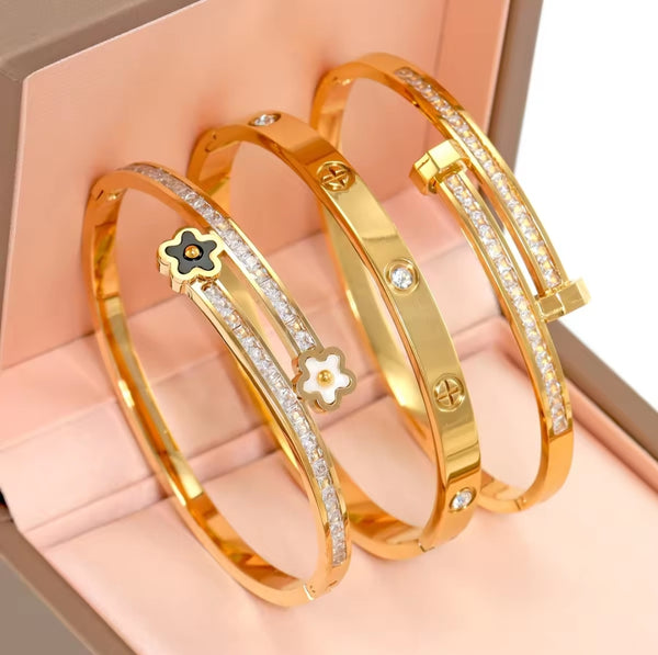 18k Gold filled Set Of Three Bangles