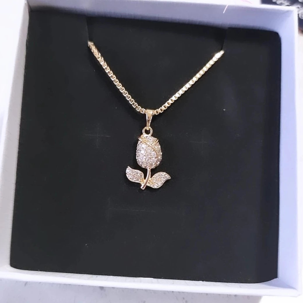 Necklace 2025 gold rose