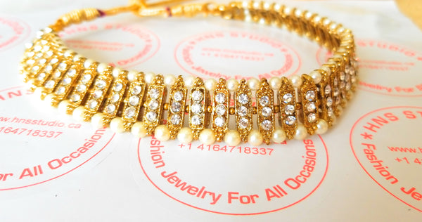 Ethnnic Choker With Champagne stones and Pearls - HNS Studio