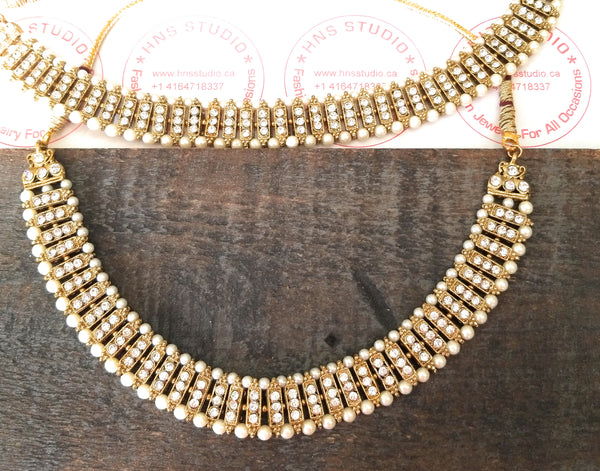 Ethnnic Choker With Champagne stones and Pearls - HNS Studio