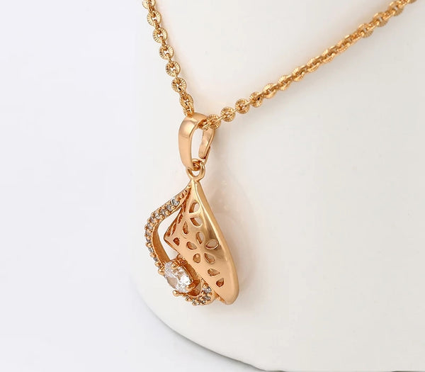 Rose Gold  Pendant Necklace - HNS Studio
