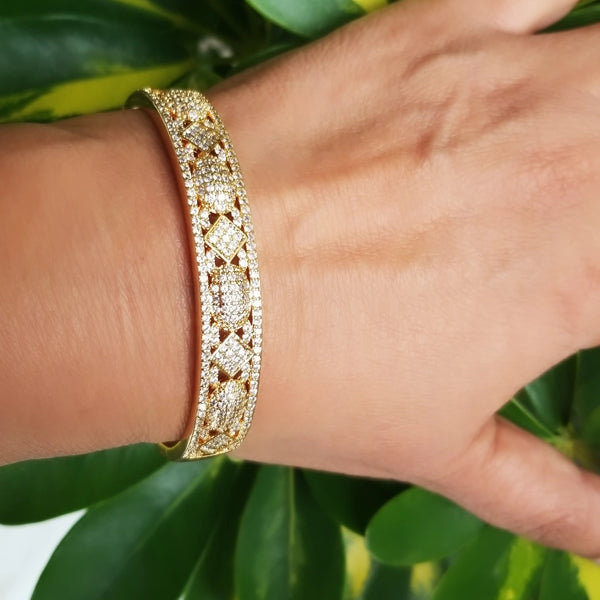 18k Gold Plated Hinged Bangle Bracelet with Matching Ring