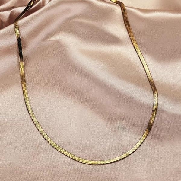Gold Filled Herringbone and Singapore Necklace Set Media 4 of 4