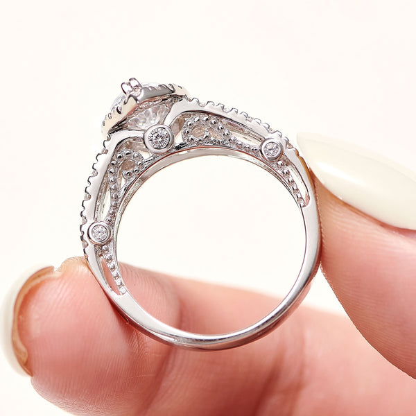 1.8 Carats Sterling Silver Women's Wedding Ring Set