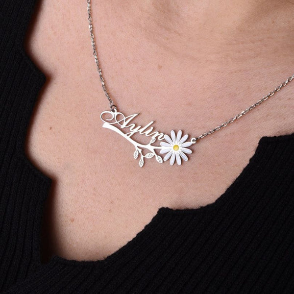 Name Necklace with Daisy Flower HNS Studio Canada
