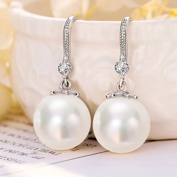 Pearl earrings HNS STUDIO
