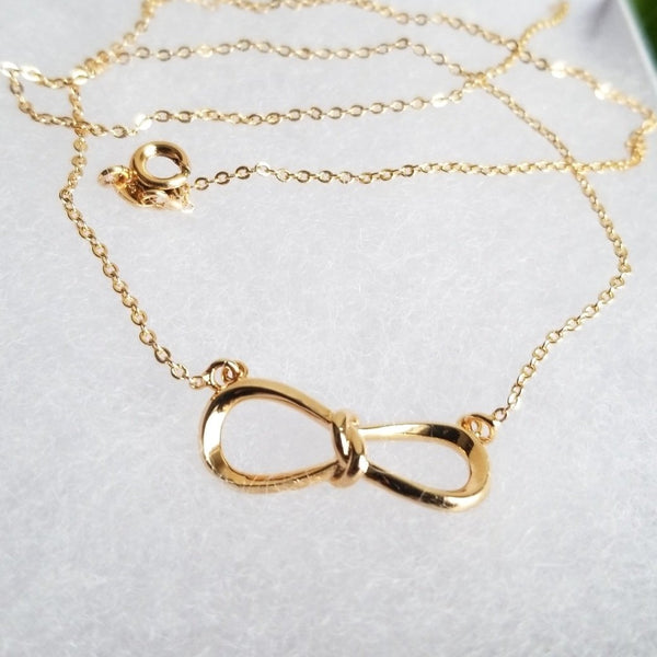Personalized Infinity Necklace with Initial-HNS Studio
