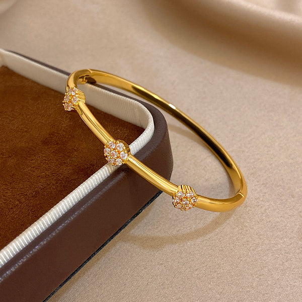 18K Gold Plated Flower Bangle