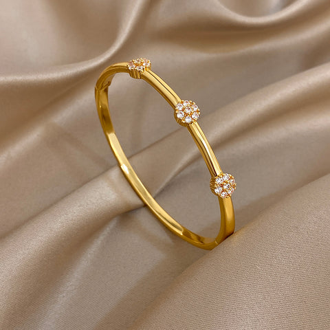 18K Gold Plated Flower Bangle