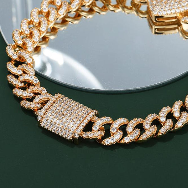 Iced Out Heart Cuban Link Bracelet HNS Studio Canada 