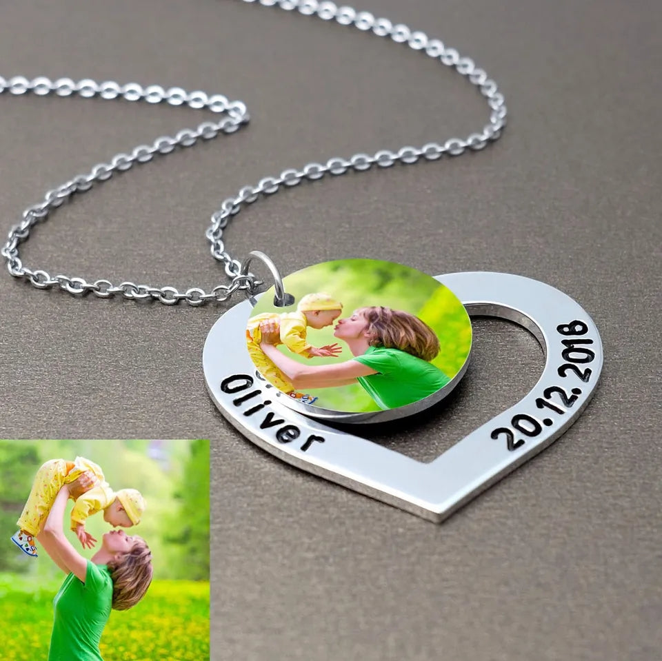 Custom Photo Necklace with Date and Name HNS Studio Canada 