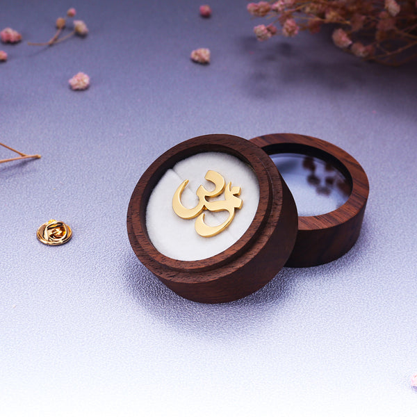 OM Hindu Brooch Pin