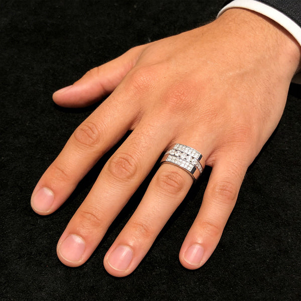 Men's Sparkling Moissanite Ring