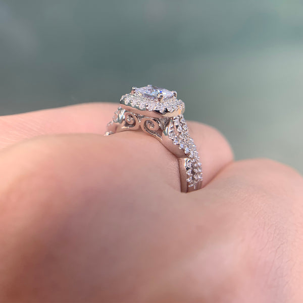 Princess Cut Sterling Silver Women's Wedding Ring Set