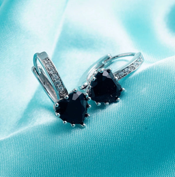 Heart earrings with Black Stone 