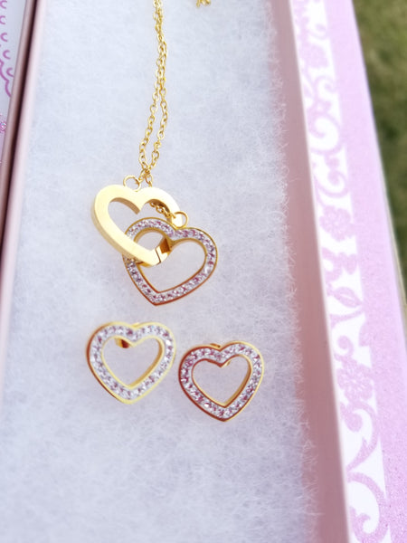 24k gold plated Interlocking Hearts Necklace Set
