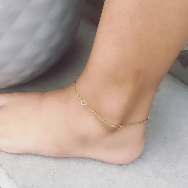 Small Open Hearts Anklet in Gold HNS Studio Canada