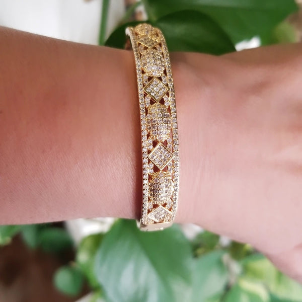 18k Gold Plated Hinged Bangle Bracelet with Matching Ring