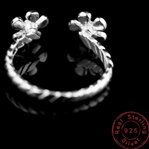 Sterling Silver Flower Toe Ring HNS Studio Canada 