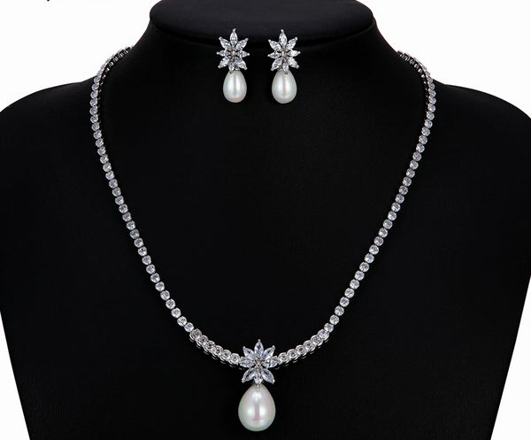 Pearl and Cubic Zirconia Necklace and Earring Set - HNS Studio
