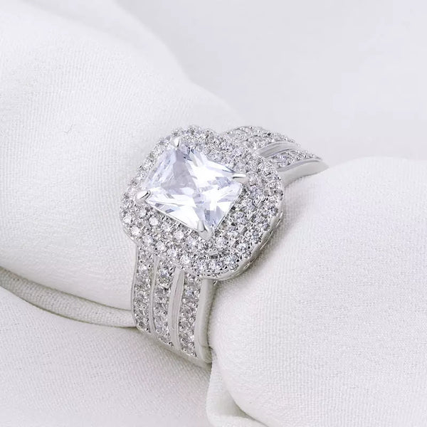 2.4 Carats Halo Sterling Silver Ring