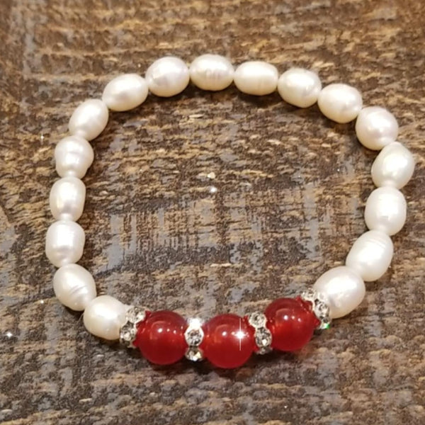 Red and White Pearl Stretchable Bracelet